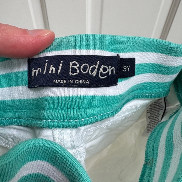 Mini Boden 3T Girls White & Teal Stripe Band Casual Capri Pants - Picture 5 of 5